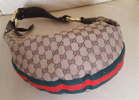 borsa gucci rovinata sfregamento